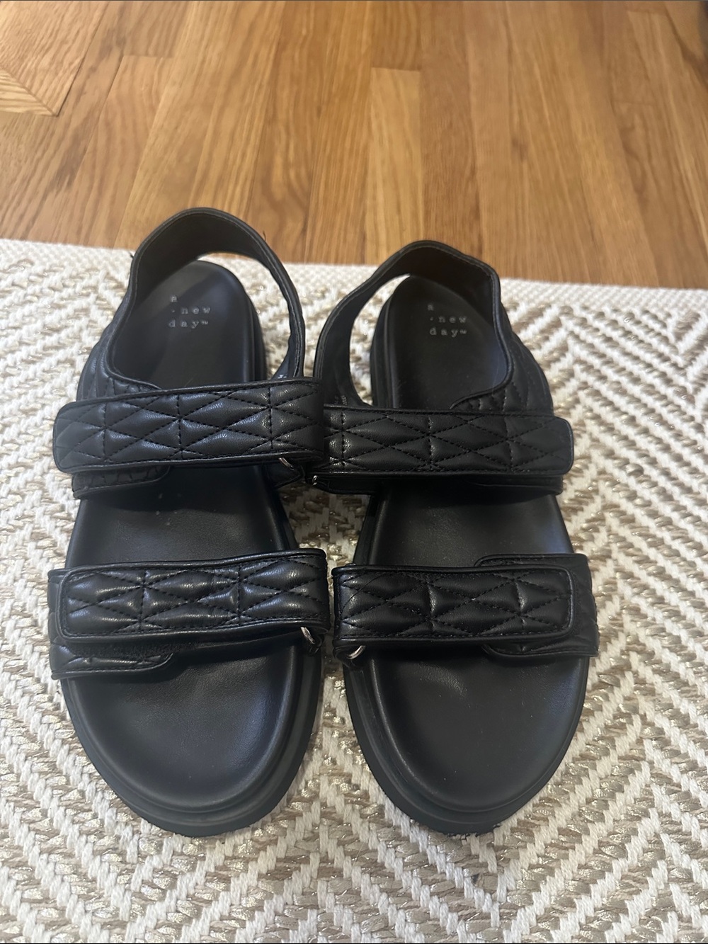 Women’s Black Quilted Strap Sandals